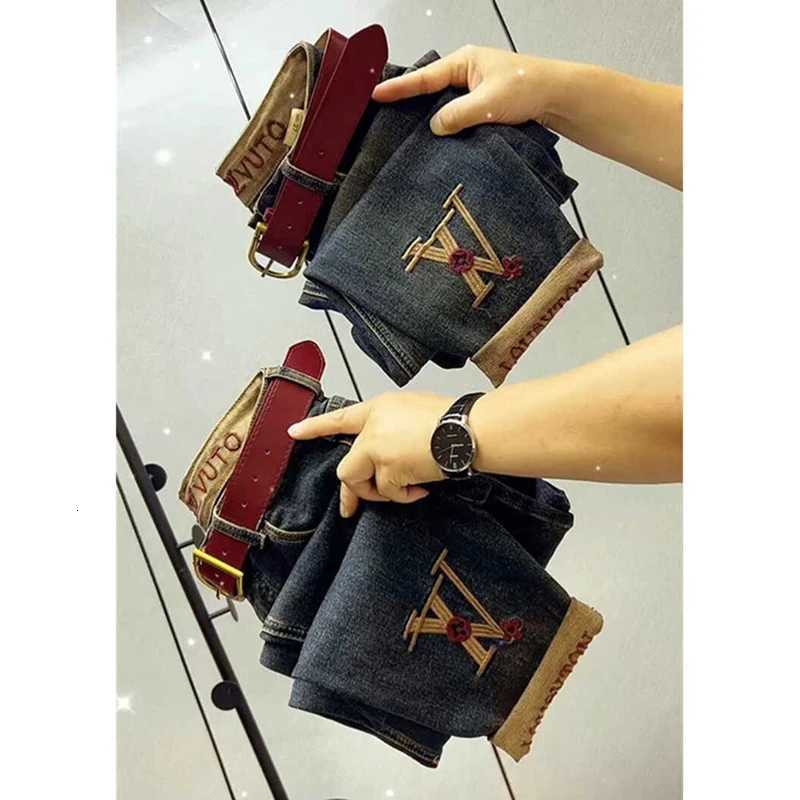 2025 NEW Spring Autumn Embroidery High Waist Straight Jeans Loose Fit Stretch Haren Denim Pants Ladies Ankle-Length Jeans PantsT260310