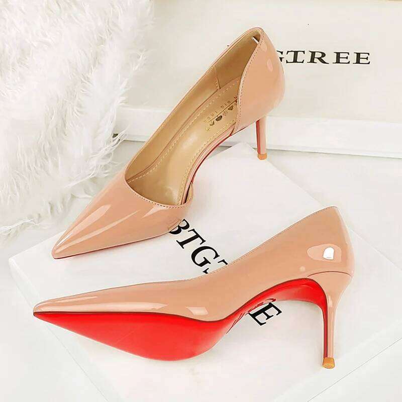 Women 10cm High Heels Lady classics Red Bottom Pumps Female Daily commuting Breathable Pointed Toe shoes