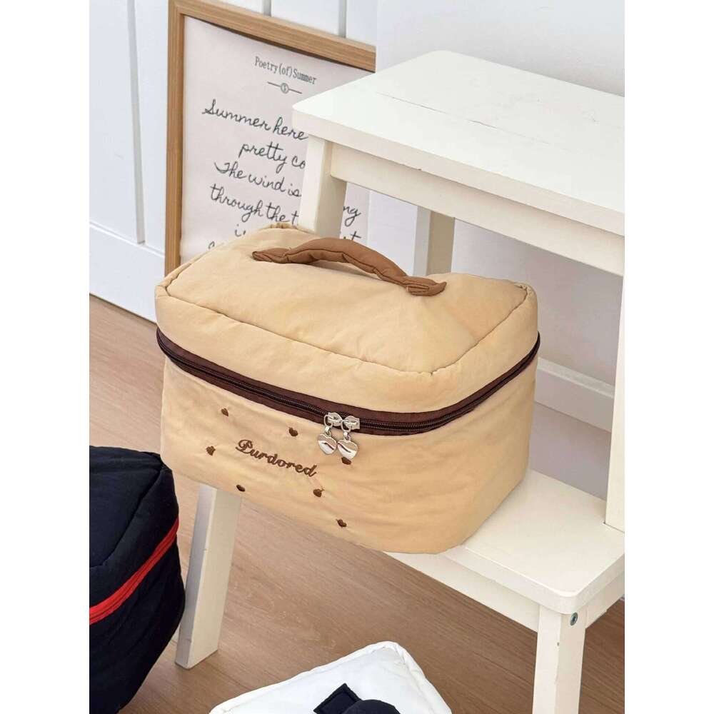 Letter Embroidery Love Women Cosmetic Bag Portable Large Capacity Ladies Toiletry Storage Bags Simple Female Handbag Makeup Case XJ260310