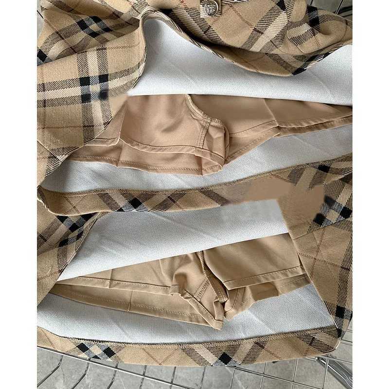 Women Vintage Plaid High Waist Skirts Female Chic Designer A-line Skirts Girls Korean Classic Fashion Thin SkirtsT260310