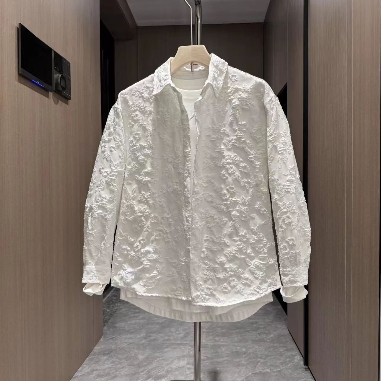 Luxury Brand Designer Clothes Summer Men's New Trendy Fashion Retro Swallowtail Three-Dimensional Jacquard Versatile Turn-Down Collar Casual Long