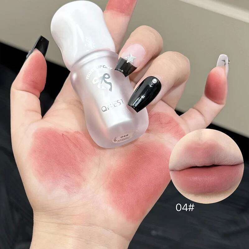 QIBEST Soft Mist Mousse Glaze Velvet Matte Holding Makeup Not Easy to Sticky Lip Mud Korean Cosmetics Lipstick Z260310