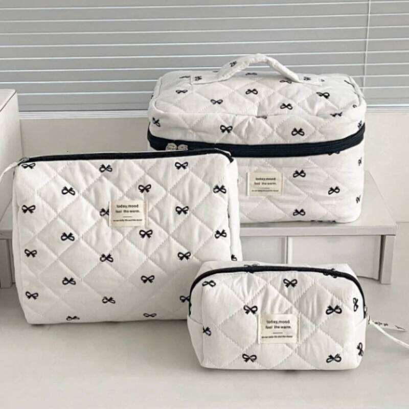 Fashion Cherry Tote Women Makeup Portable Cute Ladies Cosmetic Toiletry Storage Pouch Handbag Cotton Quilted Zipper Bag XJ260310
