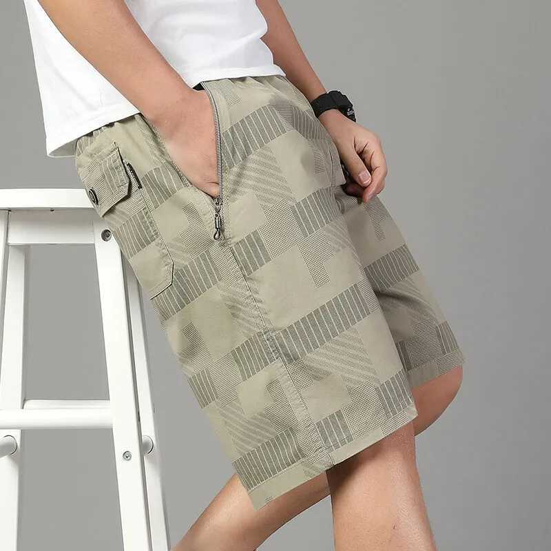 Big Size Mens Casual Shorts Summer Light Weight Shorts Outdoor Sports Cool Breathable Beach Relaxed Fit Cotton Cargo Shorts N260310