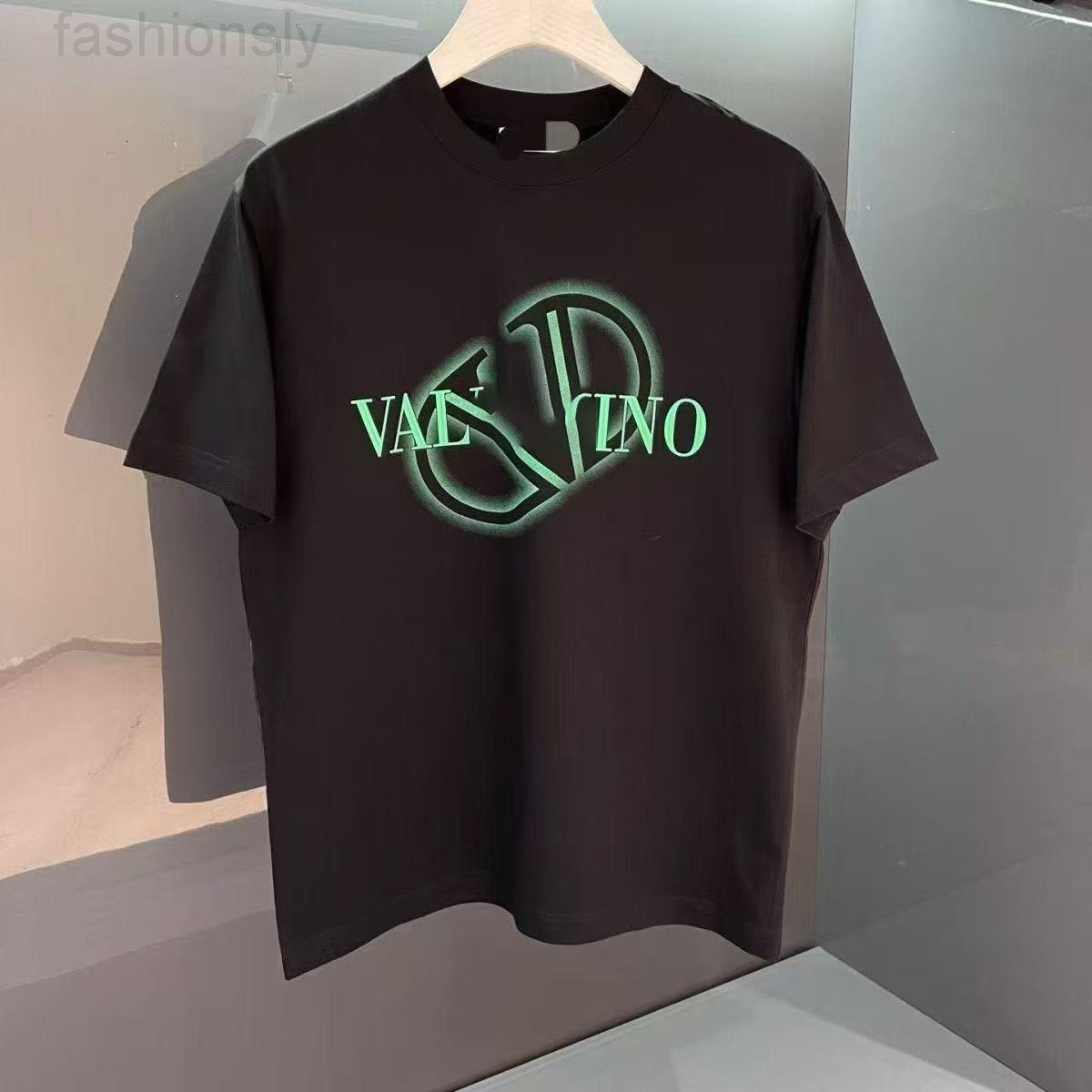 Short Sleeved T Shirt Mens Sweatshirt Vltns Designer Tshirt Printed Cotton Round Neck Pullover Tee Men Women Oversize Tshirt