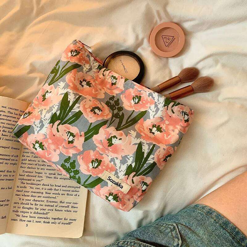 Women's Cosmetic bag Instagram Monet Garden Painting Style Makeup Travel Organizer Bag Neceser Make Up Bags XJ260310