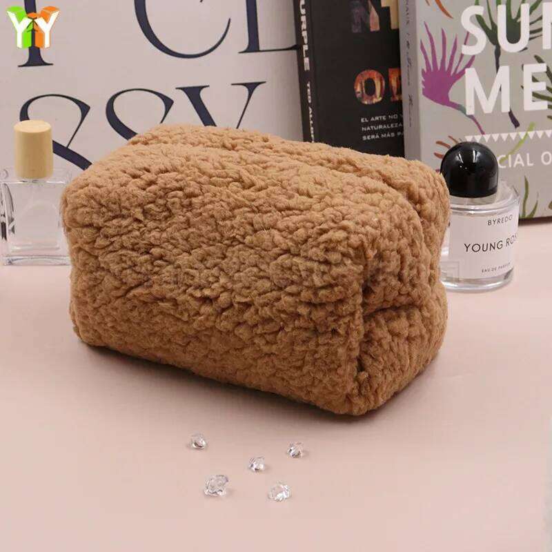 Lamb Cashmere Makeup Cream Color, Portable Skincare Storage Bag, Small Fresh Cosmetic Zipper Bag XJ260310