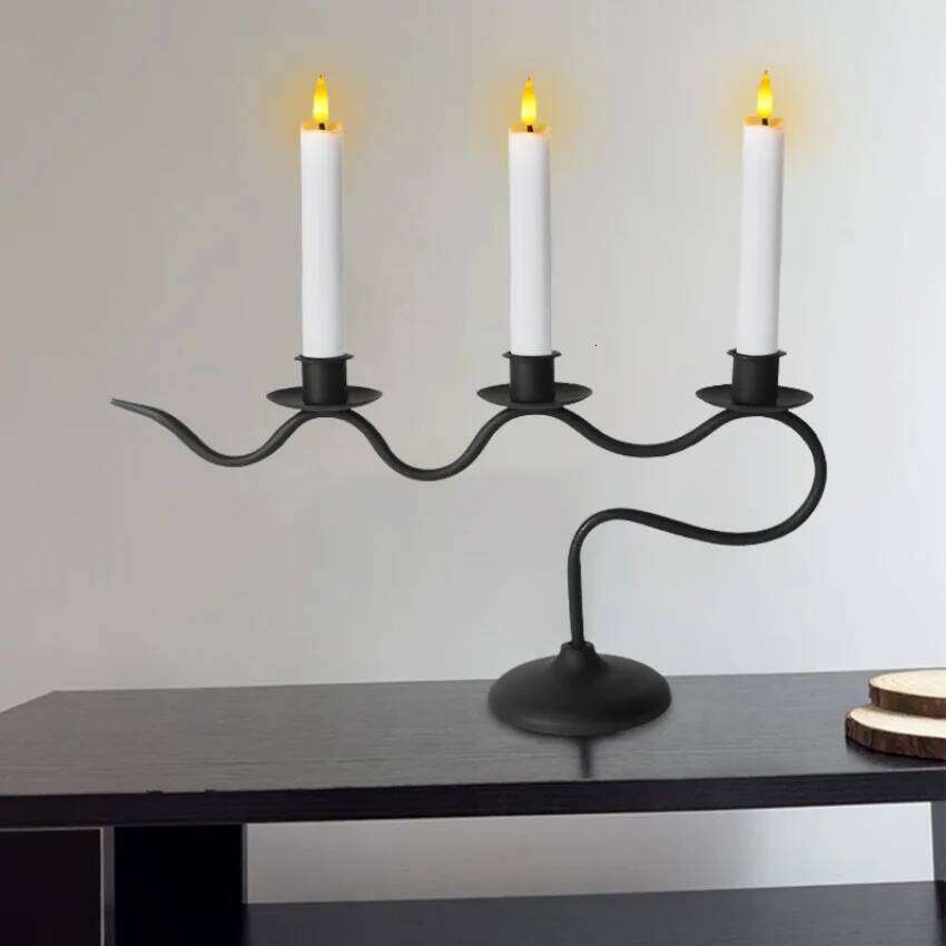 Three-Headed Black Candlestick Vintage Branch-Shaped Candle Holder Suitable for Wedding Home Church Dining Table Decoration H260310