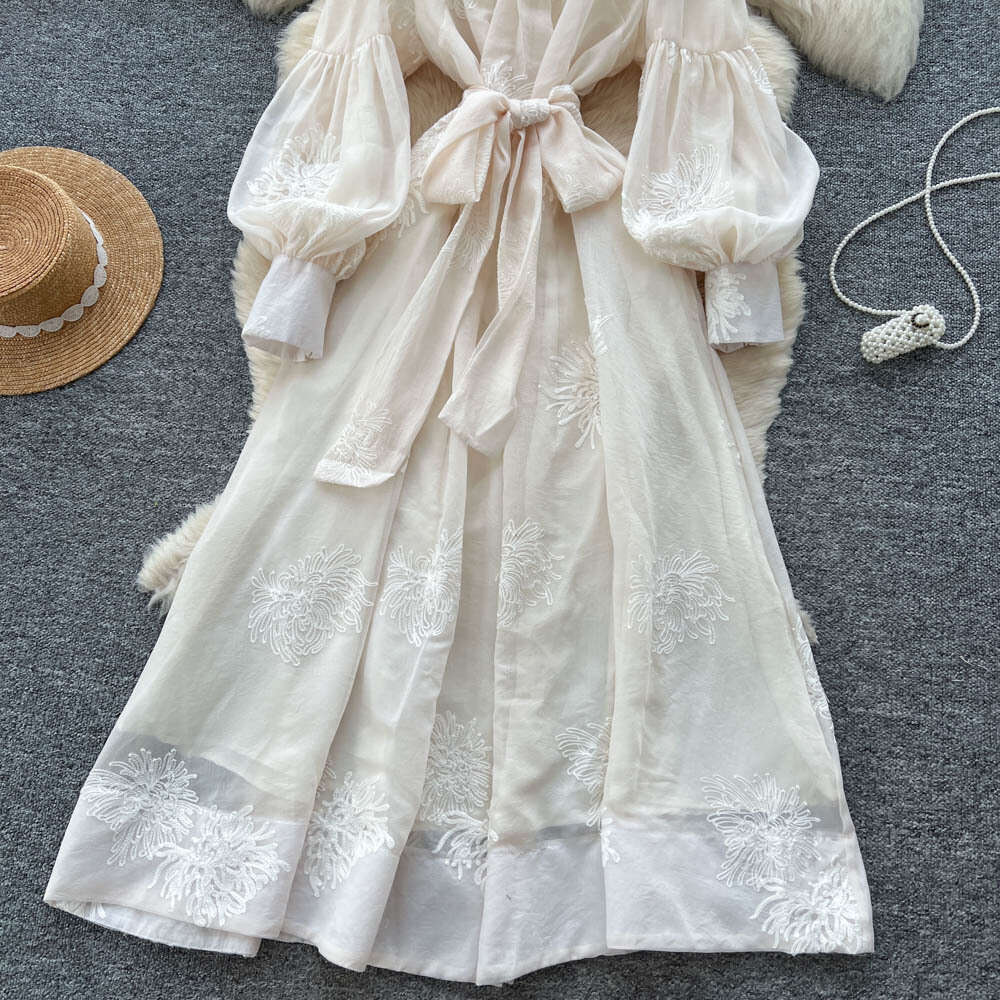 French elegant women's dress autumn series high-end tie waist lantern sleeves exquisite embroidery big hem