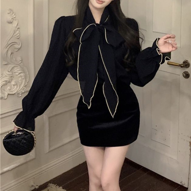 Blue Bow Tie Bell Sleeve Shirt for Women Spring and Autumn New Loose Korean Style Shirt with Unique Design 210317