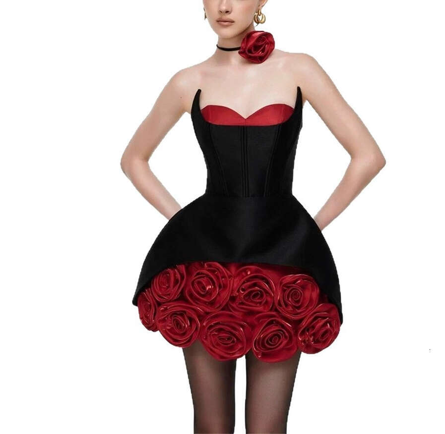 2026 new women's niche design sexy strapless three-dimensional flower decoration heavy fluffy short skirt