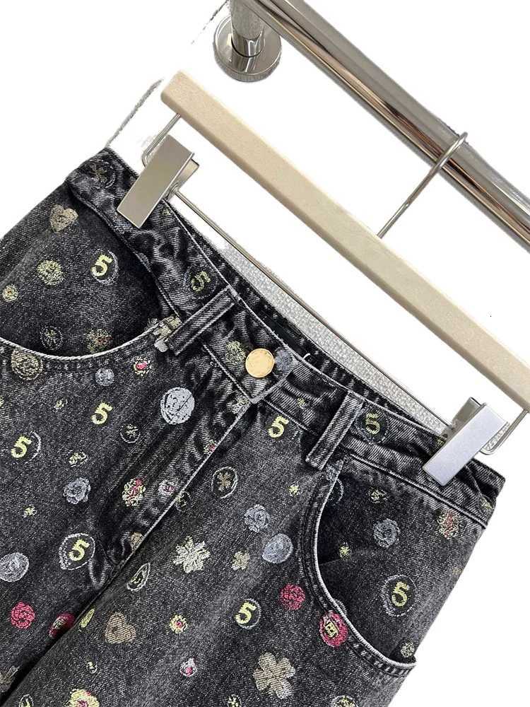 2025 Autumn And Winter New Style Graffiti Laser Printing High Waist Slimming Jeans Wide Leg Pants WomenT260310