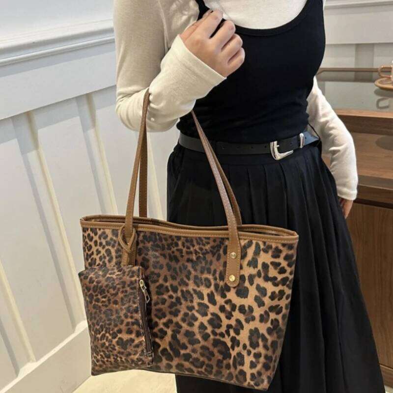 Women's Leopard Print Tote bag Pu Leather Underarm Bags Simple Casual Travel Shopping Bag Large Capacity Mother and Child Packag XJ260310