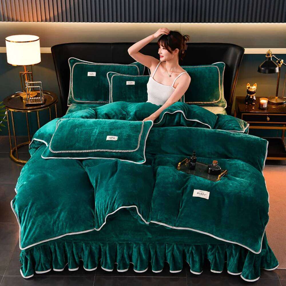 Winter Warm Soft Four Piece Thickened Milk Velvet Bedding Quilt Pillowcase Bed Sheet Solid Color Duvet Cover Set H260311