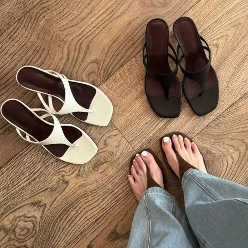 Fashion Clip-Toe Flip-Flops Summer New Square Toe Open Toe Suede Non-Slip Wear-Resistant Slide K260311