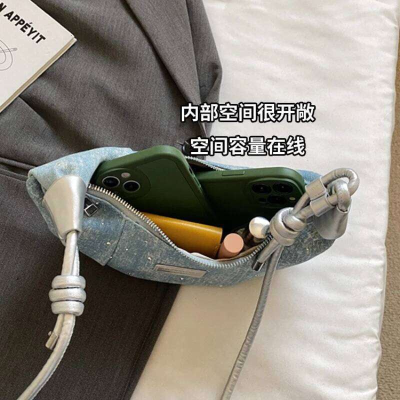 Casual Denim Shoulder Underarm Bags for Women Versatile Thread Design Ladies Crossbody Bag Lightweight Girls Hobos Handbag Purse XJ260311