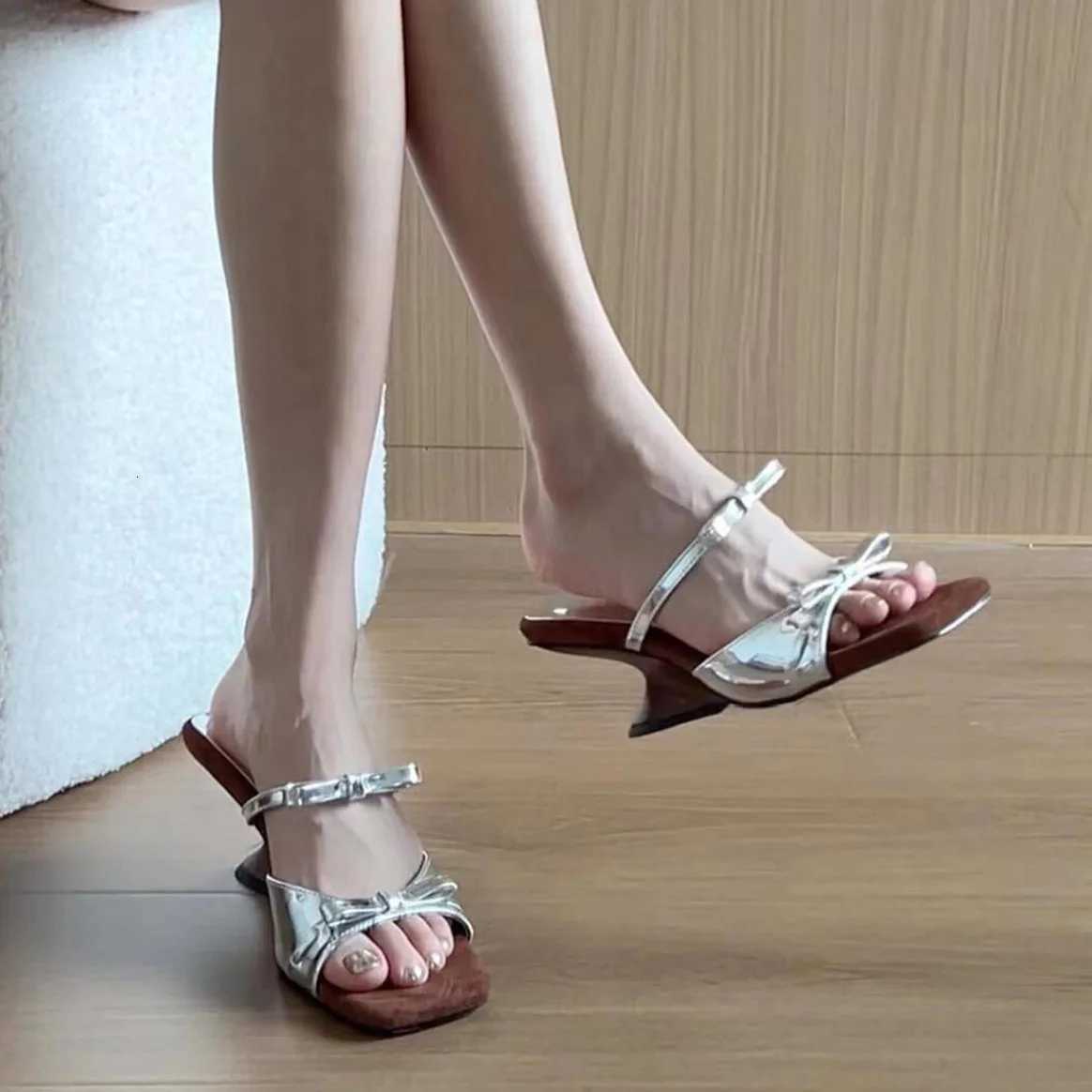 Butterfly bow wedge sandals for womens summer 2025 new style French square toe open toe straight strap high heels K260311