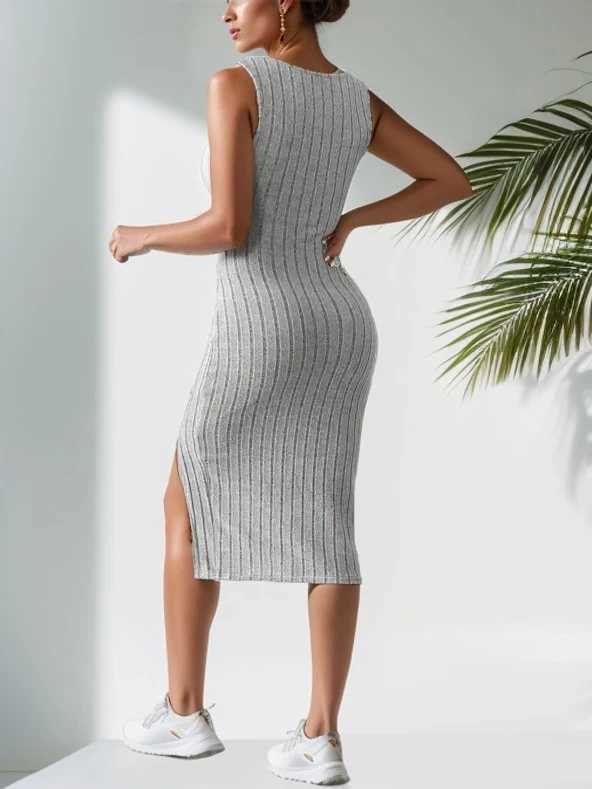 New sleeveless suspender dress short side slit skirt square neck sexy skirt M260311