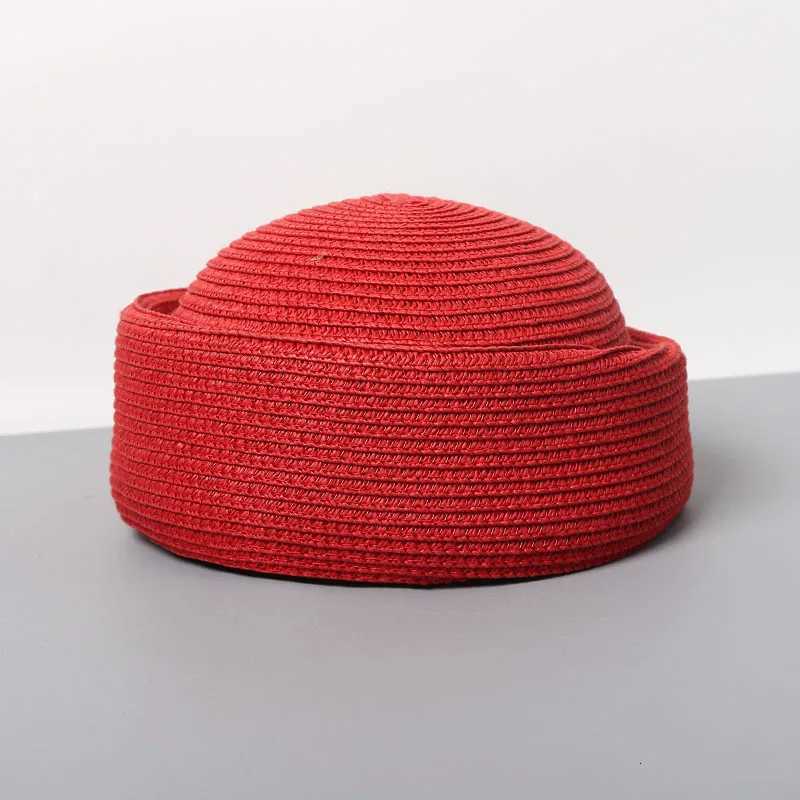 2026 New Summer Woven Paper Straw Berets Japanese Retro Artistic Painter lbox Hat Wen Circle Concave Top Straw Sun Hats X2603111