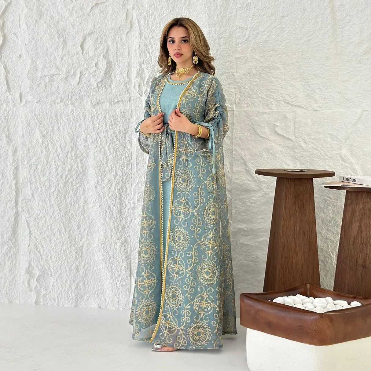 The Fashionable Two-piece Dress of Dubai and Saudi Arabian Womens Clothing Muslim Long Robes Abaya in The Middle East X260311