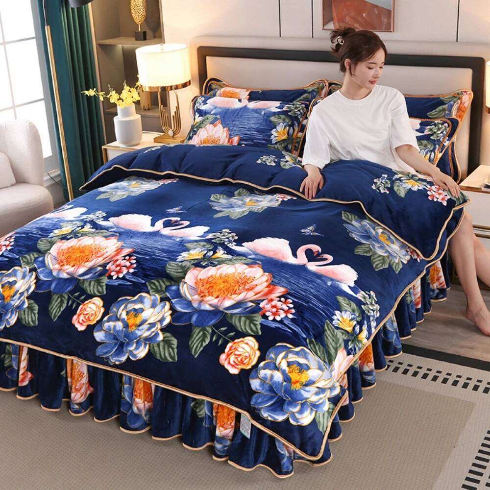 Class A Light Milk Bedding Sets Double-Sided Thicken Four-Piece Set Winter Warm Coral Velvet Quilt Cover Bed Skirt H260311 - view 3