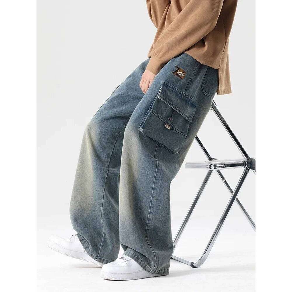 Autumn New Men's Cargo Jeans Big Pocket String Banding Wide Baggy Denim Pants Drawstring Straight Casual Jean Trousers Z260225