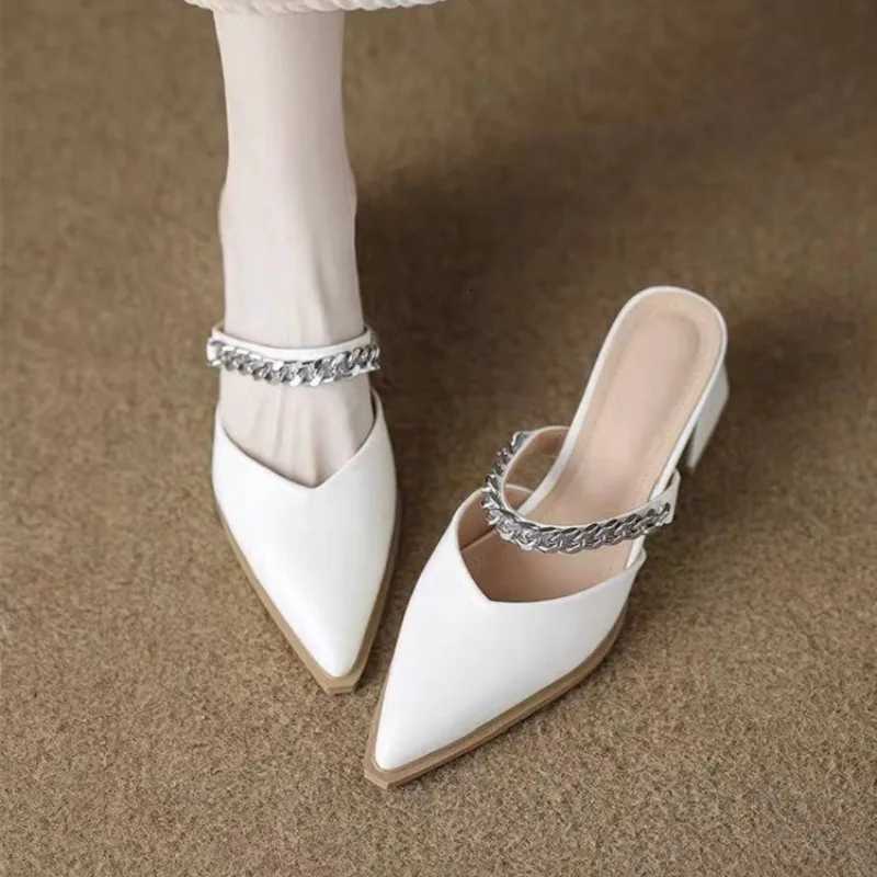 Summer New Baotou Sandals Pointed Toe Shallow Mouth Metal Chain One Slip Strap Anti-slip Outer Wear Square Heel High Heels K260311