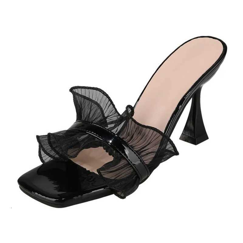 2025 new small and slender style cool slippers for women with exposed toes wearing lace mesh high heels and slippers for summer K260311