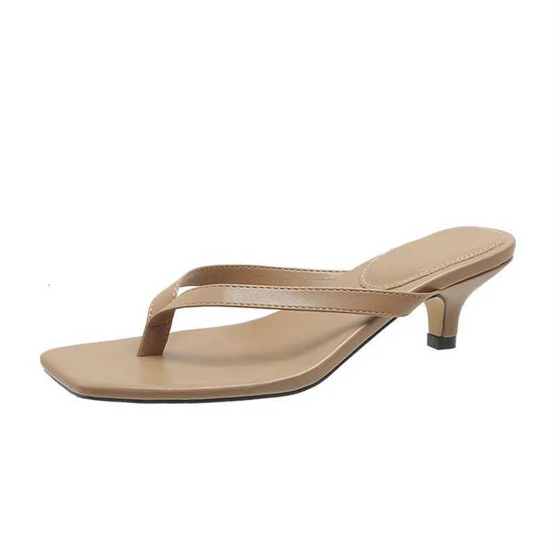 Square toe clip sandals for women 2023 summer new high heel flip-flops large size slim heel womens outdoor leather slippers K260311