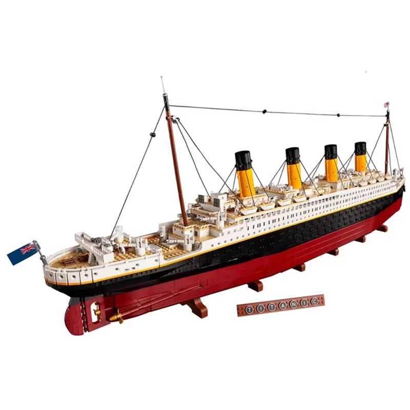 Compatible 10294 Titanic Cruise Ship Assembly Block Toy DIY Adult Series Giant Model Pendant 135-meter-long Christmas Gift X260311