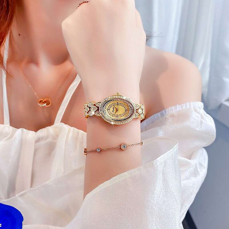With Box Supply Scottie Oval Fashion Steel Band Women's Watch Design Inlaid with Diamonds Starry Sky Dainty Free gift