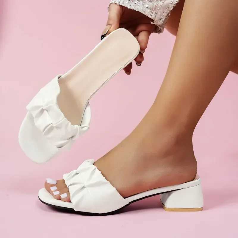 Pleated Summer Women Sandals Trend Outdoor Flat Sandals Women Flip Flops Casual Comfortable Slippers Soft Design Shoes Women K260311