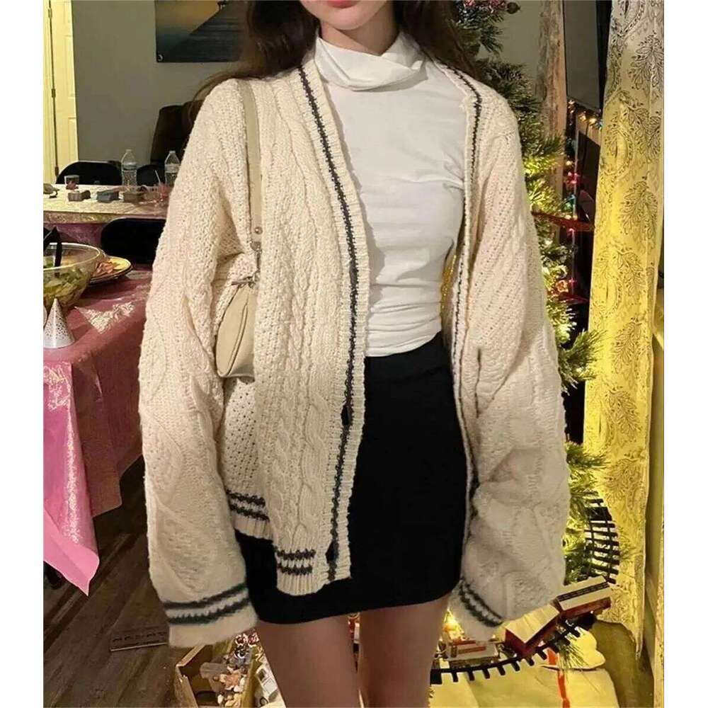 New Women Winter Loose Knitted Cardigans Coat Star Embroidery Y2K Sweaters Streetwear Vintage Casual Single Breasted