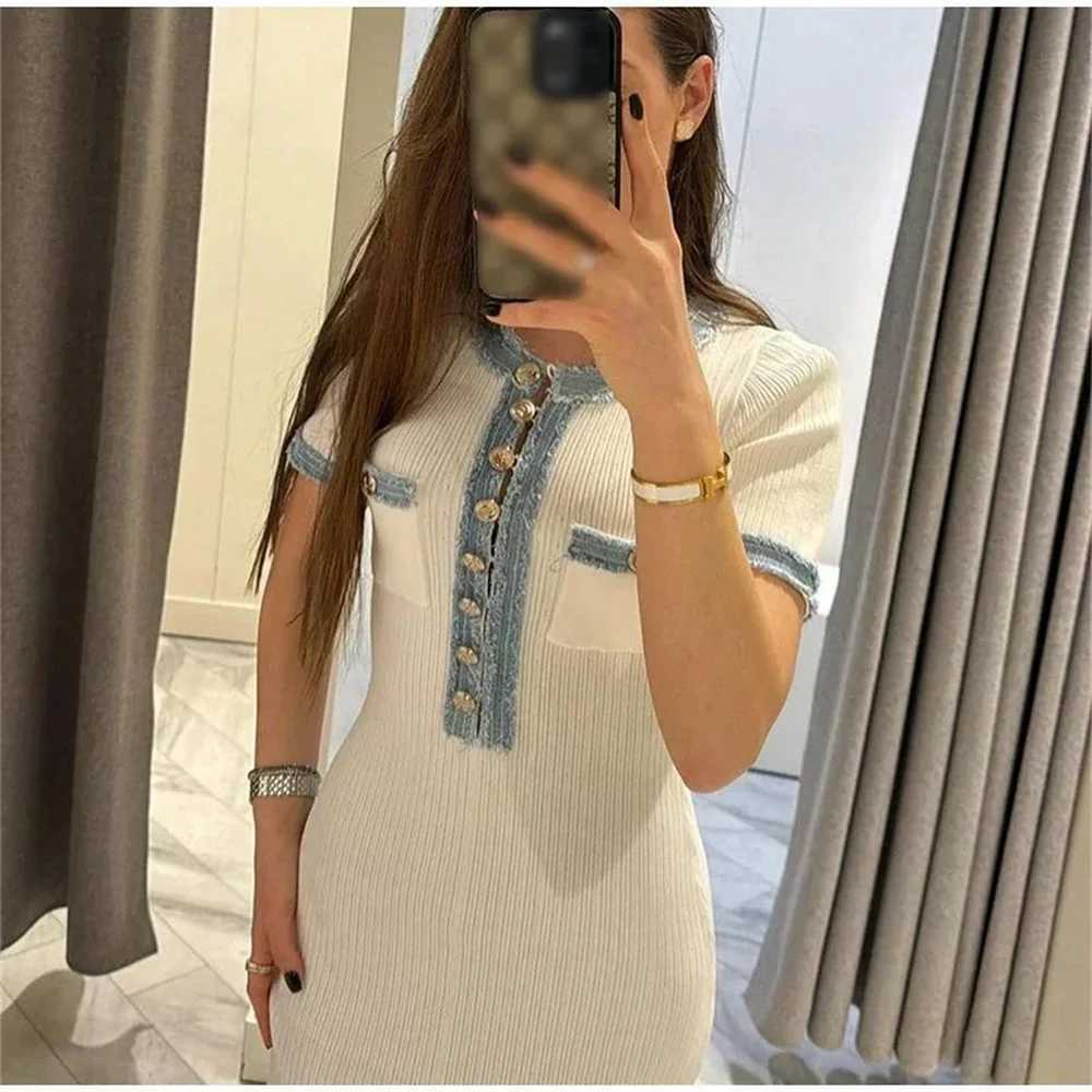 Elegant Contrasting Women Knit Maxi Dress Chic O-neck Short Sleeve Metal Buttons Bodycon Dresses Office Lady Commuting Robe M260311