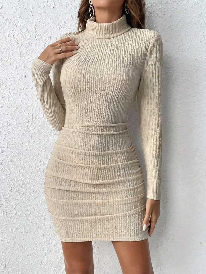 Fashionable Casual High Collar Pleated Tight Dress Elegant Womens Clothing Comfortable Fit Maxi Dress M260311
