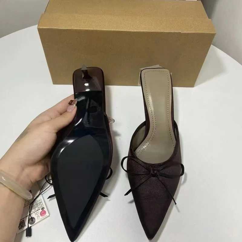 2025 Summer Womens New Butterfly Bow High Heels Muller Shoes Ladies Singles Pointed Toe Head Slippers Thin Heels Large Size K260311