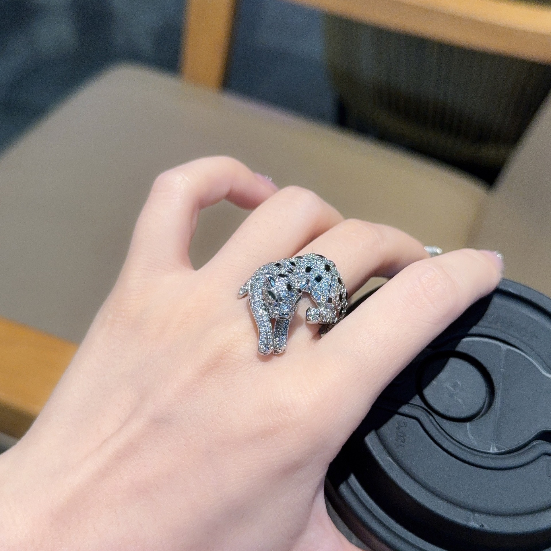 Ring New And Retro Full Diamond Three-Dimensional Ring Leopard Ring Zircon Personality Ins Fashion Exquisite Luxury Temperament Ring