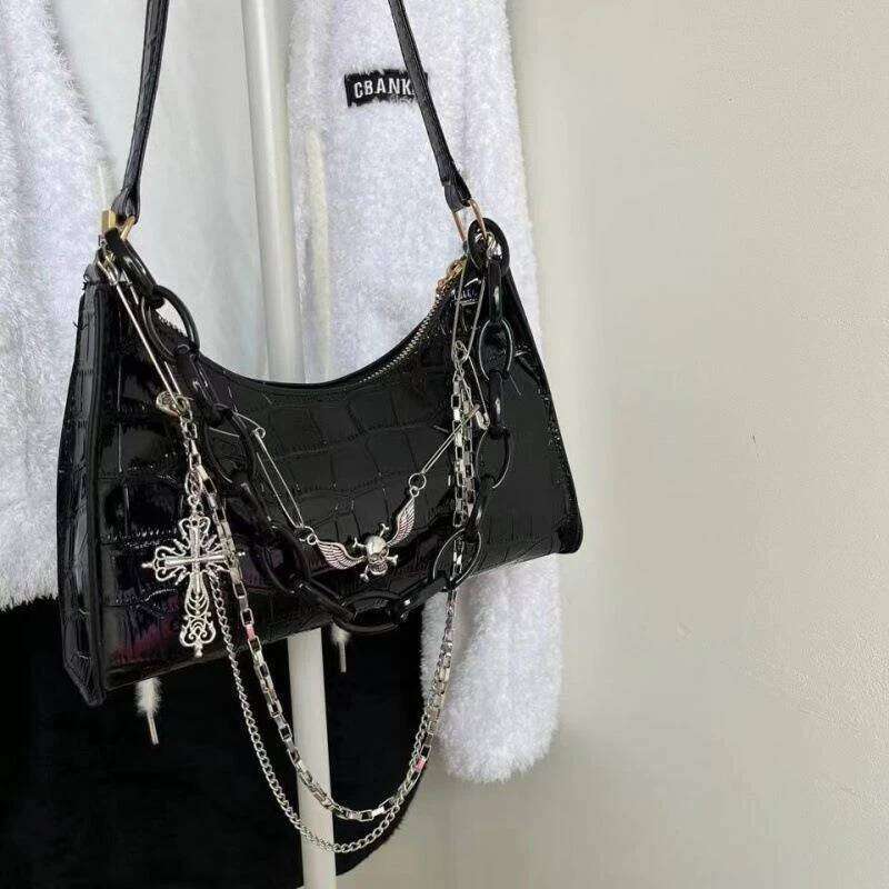 Gothic Dark Punk Underarm With Skull Shoulder Y2k Chain Crocodile Pattern Crossbody Bag Korean Popular Aesthetic Bags XJ260311