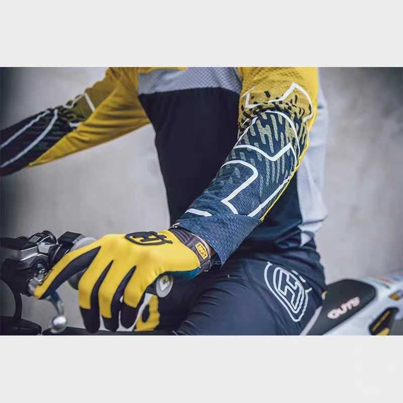 moto breathable thin cycling gloves outdoor sports sunscreen classic simple and versat Long finger wear gloves M260311