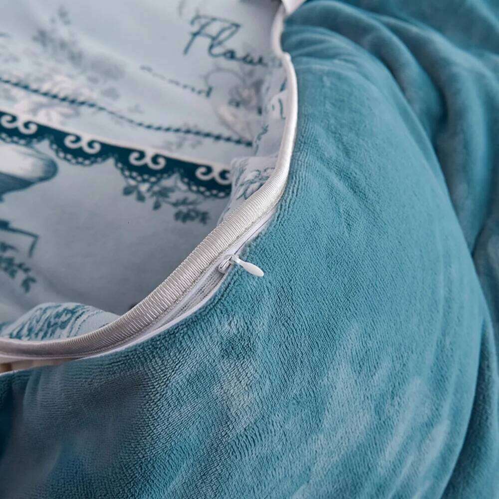Winter Warm Floral Printed Bedding Milk Velvet Queen Anti-static Thickened Duvet Cover Pillowcase Bed Skirt Four Piece Set H260311