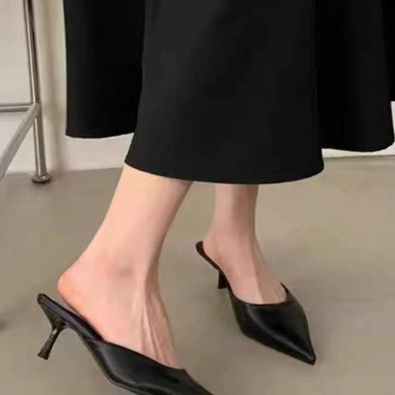 Spring New Leopard Print Women Slipper Pointed Toe Thin Low Heel Sandal Ladies Mules Shoes Zapatos Mujer K260311