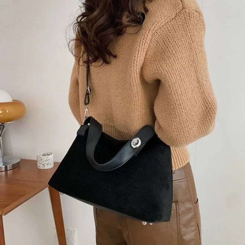 Retro Women's Shoulder High Quality Zipper 2026 New Simplicity Fashion Suede Ladies Crossbody Bags XJ260311