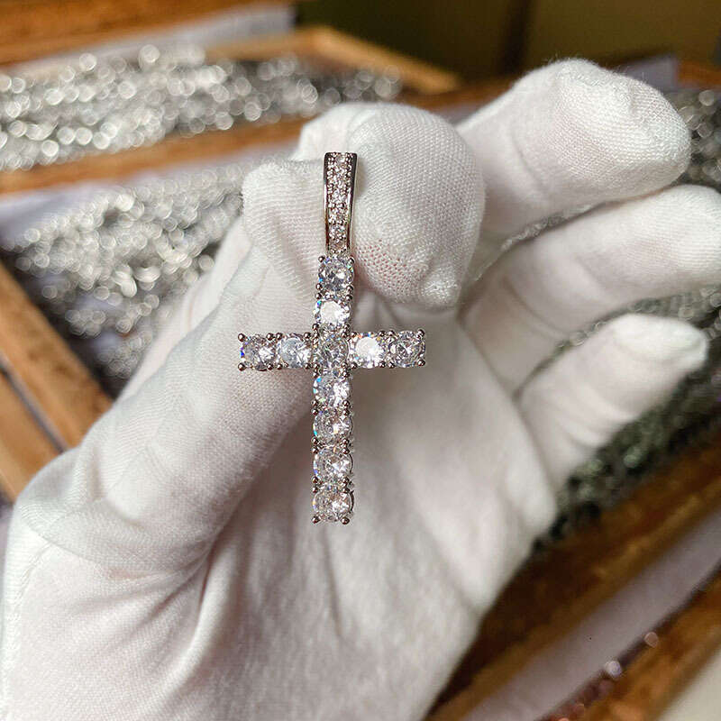 Men's Cross Pendant Necklace American Hip Hop Iced Out Zircon Cross Rope Chain High End Casual Silver Plated Jewelry