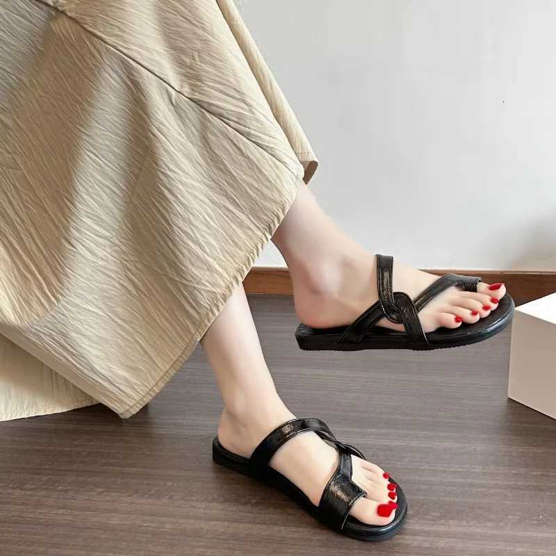 Women Summer Flat Bling Slippers Female Flip Flops Sandals Outdoor Beach Women Sandals Glitter Shoes for Women 2025 K260311