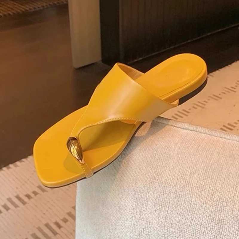 Women Flats 2025 New Summer Shoes Designer Flip Flops Fashion Clip Toe Slingback Sandals Casual Beach Zapatillas Mujer K260311