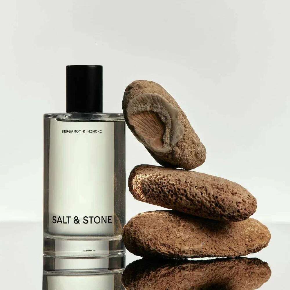 Salt & Stone Holiday Body Mist 100ml Fresh Hydrating Long Lasting Unisex Spray Gift for Halloween Christmas Thanksgiving Z260311