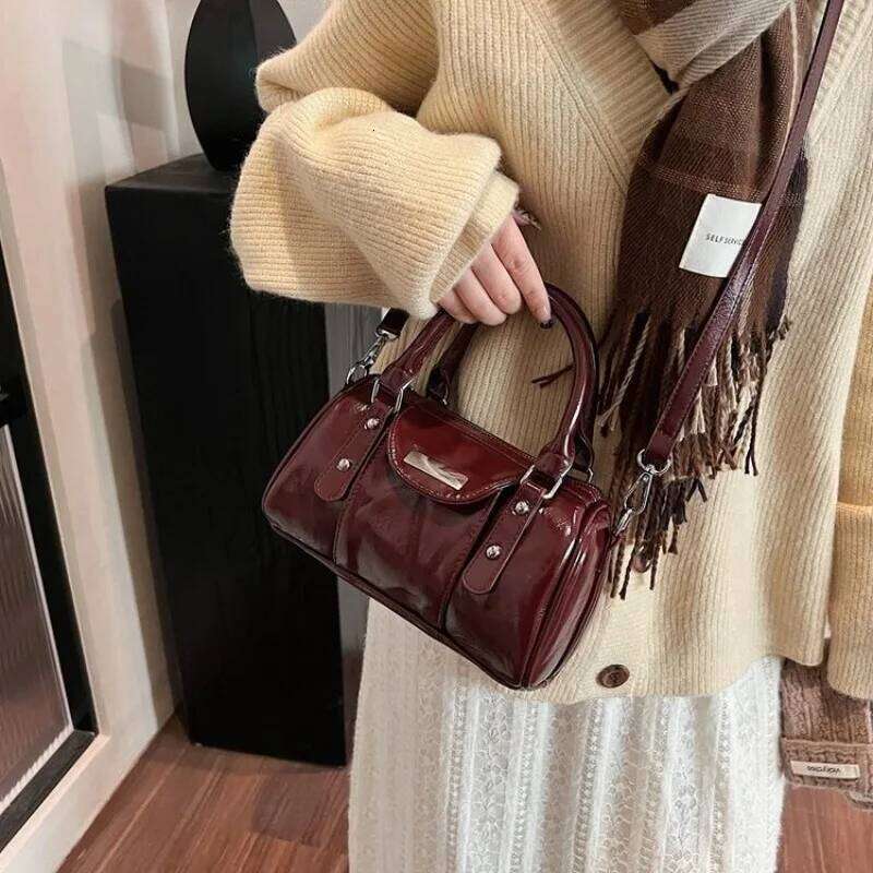 PU Solid 2025 New Product Western Style Handbag Zipper Trendy Fashion Shoulder Soft High Beauty Versatile Crossbody Bag XJ260311