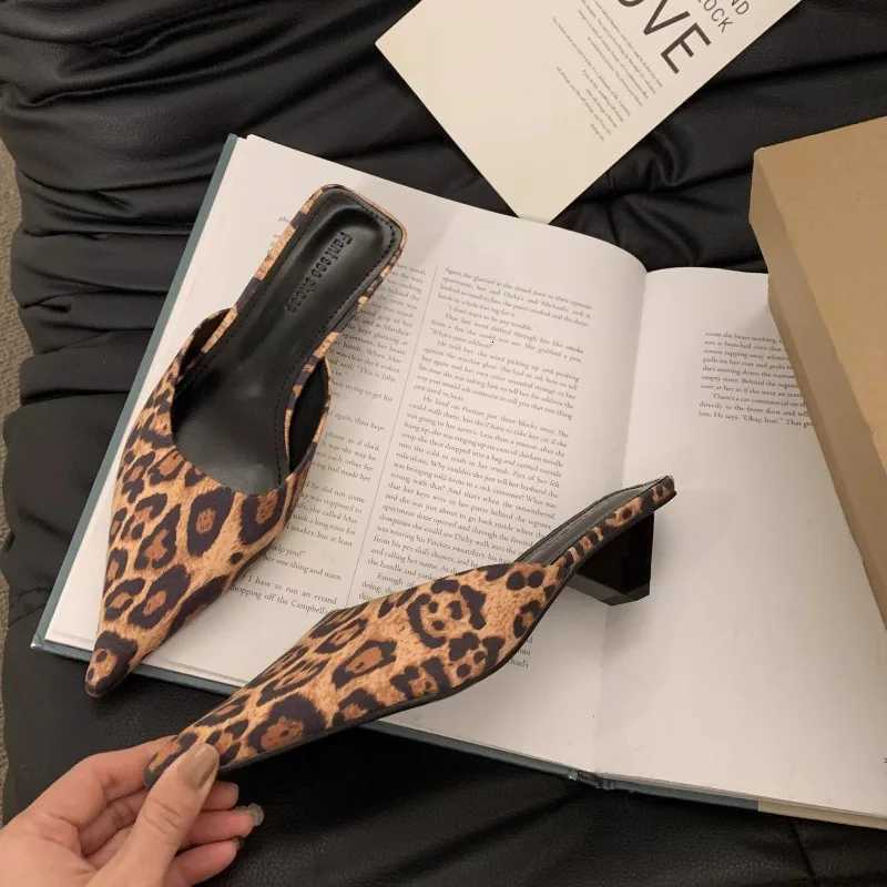 Sexy Women Pointed Toe Dress Mules Shoes Fashion Walking Sandals 2024 Summer Slingback Flip Flops Femme Slides K260311