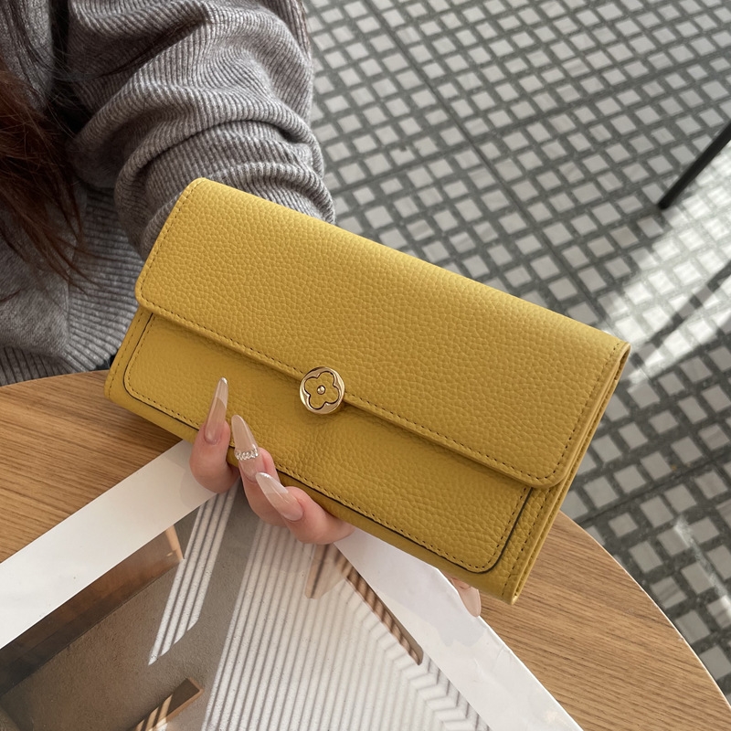 Free shipping 2026 new casual and fashionable long wallet made of cowhide high-quality classic Designer handbag for women