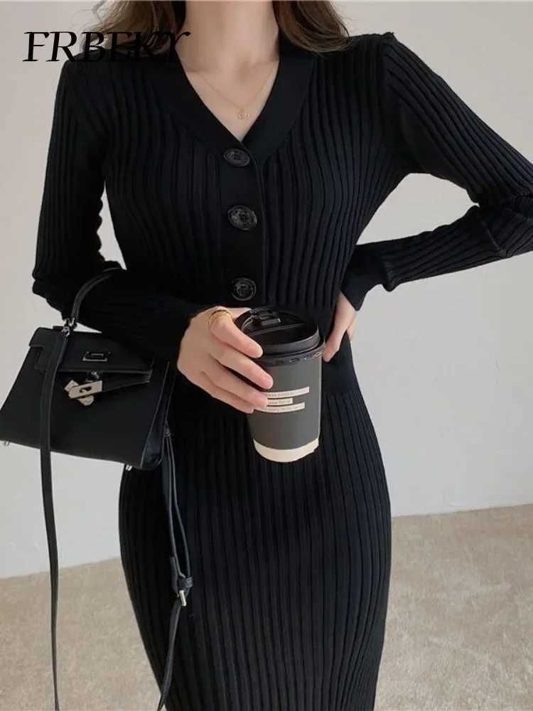 Elegant Long Dresses Autumn Slim Fashion Sweater Dress Elastic Waist Package Hip Bottoming Knitwear V Neck Korean Bodycon Dress M260311